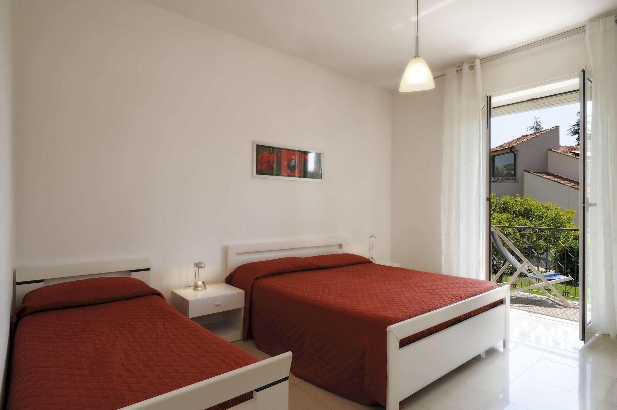 Residence I Cormorani Loano Exterior foto